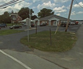 July 2007 Google Streetview image shows the post.